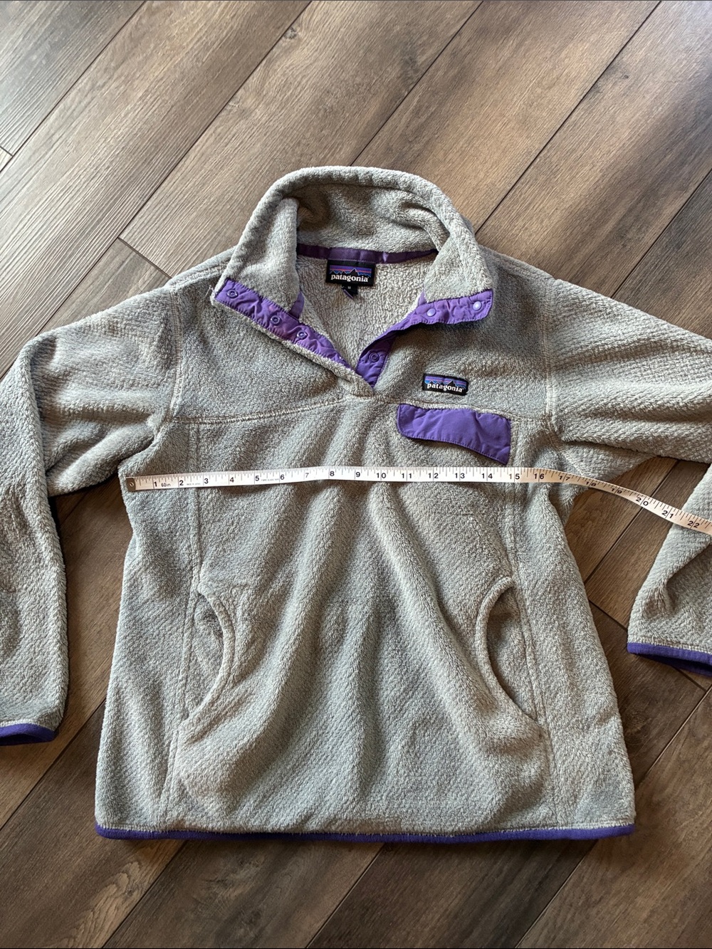 Patagonia Women's Taupe Fleece Pullover with Purple Trim